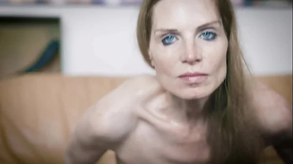 Casting Couch – Hot Austrian MILF