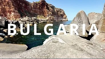 Hot beach day in Bulgaria with Miss Daisy Diamond