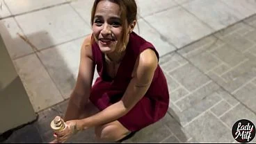 She goes out on the street without panties to have an orgasm in the square and then has sex all wet.