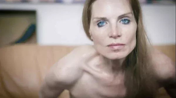 Casting Couch – Hot Austrian MILF